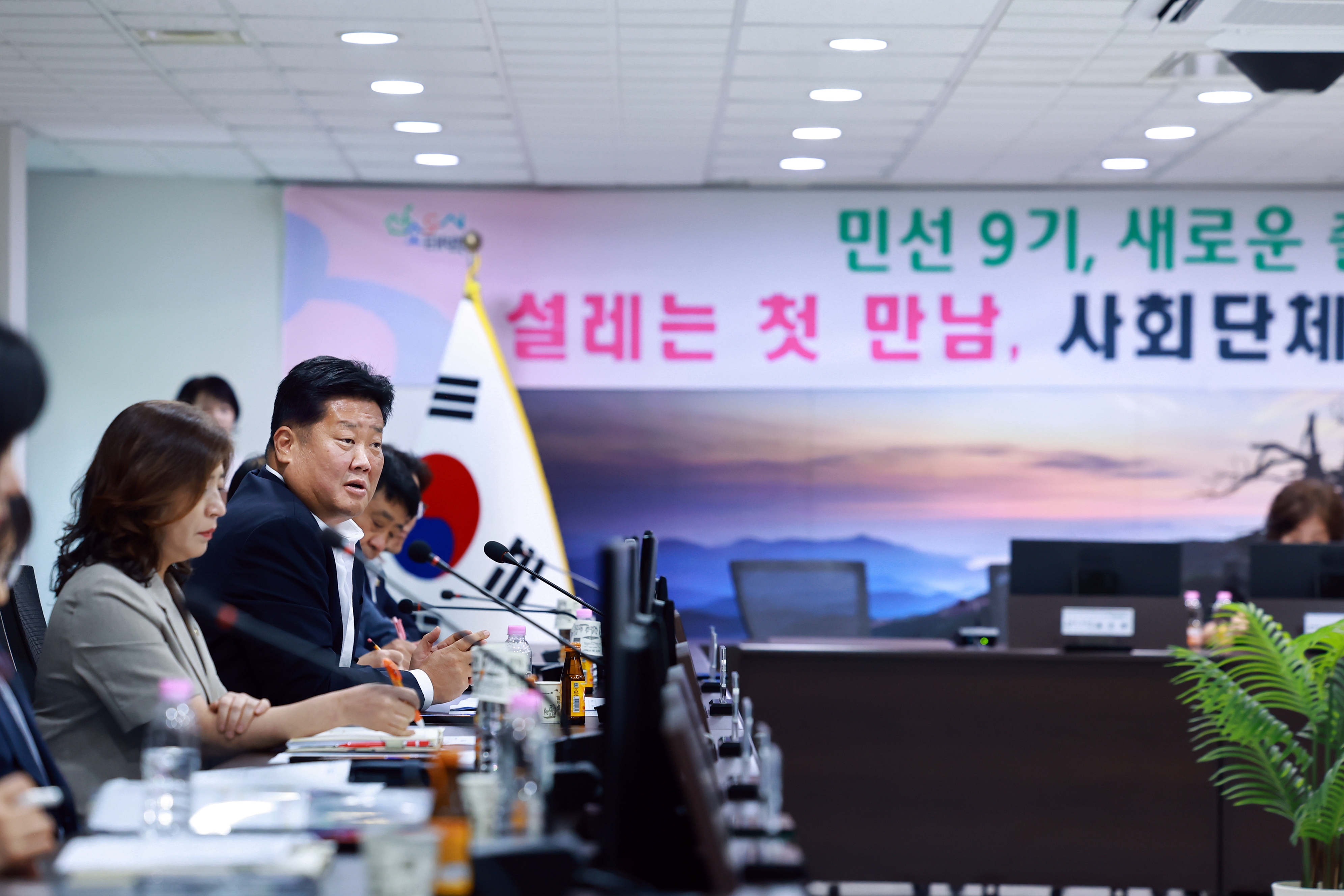 20260729 사회단체와의 간담회(둘레길봉사단) 이미지3