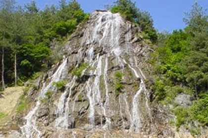 Yeonghwa Falls image